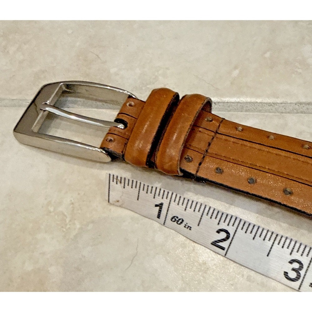Allen Edmonds Italian Calfskin Leather Belt 44/110 Brown Perforated USA Brass 1" - Picture 3 of 8